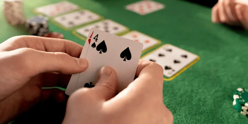 Xác định người chiến thắng trong game bài đổi thưởng Poker